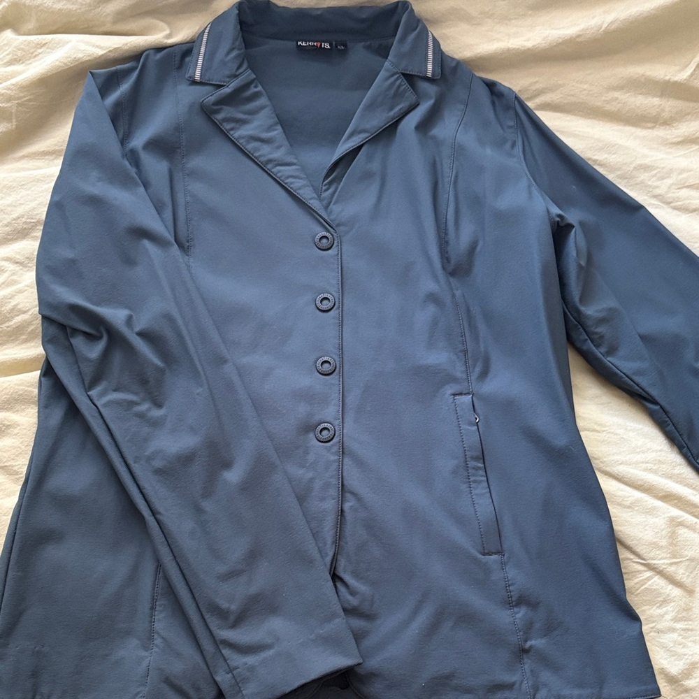 Navy Button-Up Blazer
